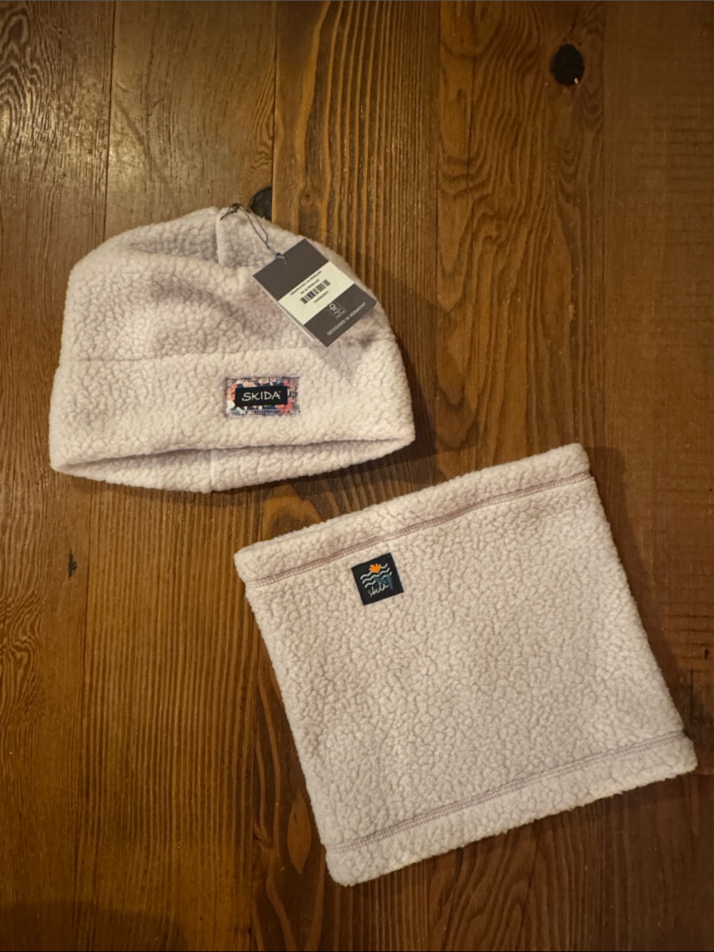 Skida High Pile Hat And Neck Warmer Alpenglow Lavender Nwt — image 3 of 5